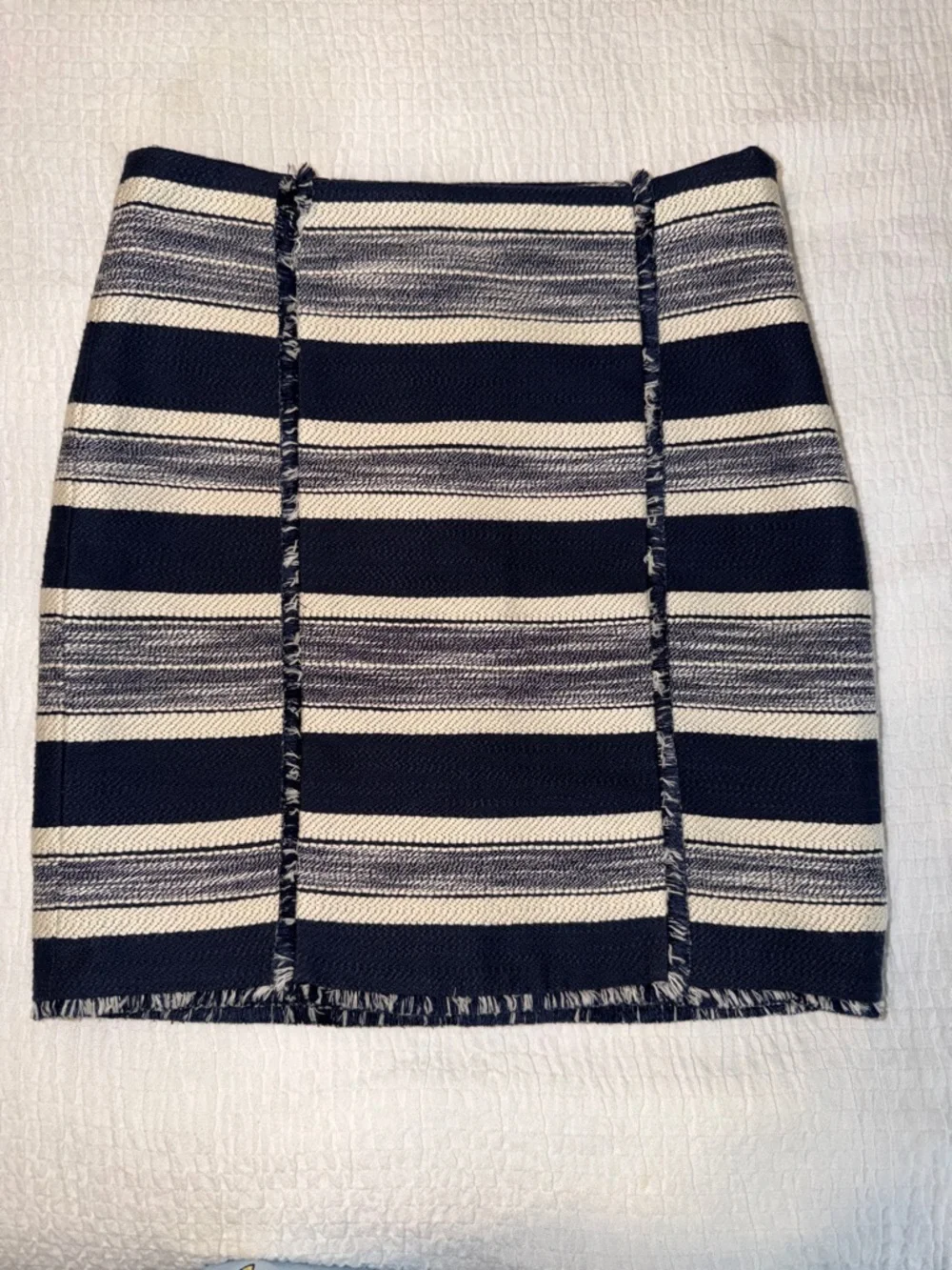 Banana Republic Striped Structured Mini Skirt NWT – Tailored Statement Piece - Picture 3 of 10